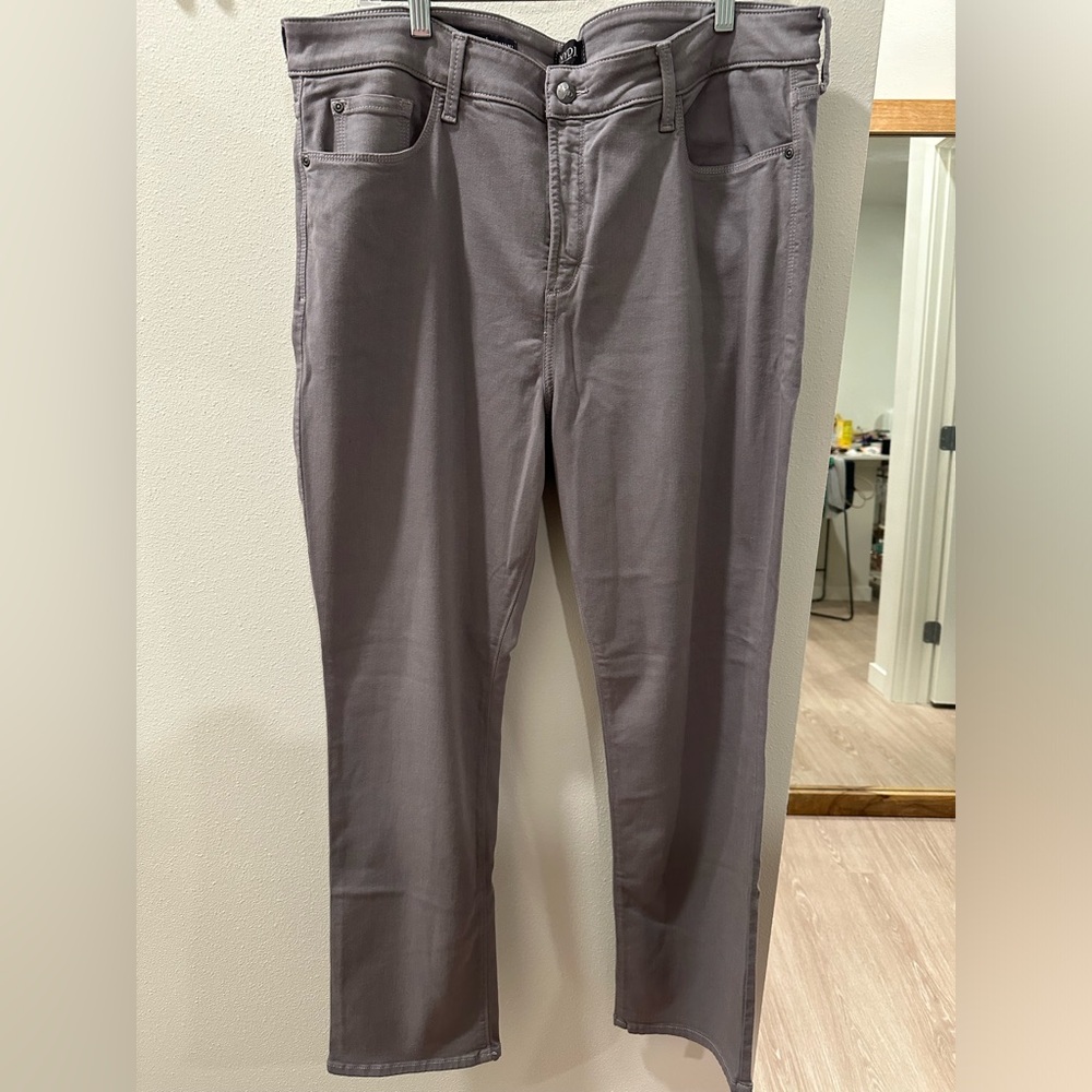 NYDJ size 18 never worn gray jeans